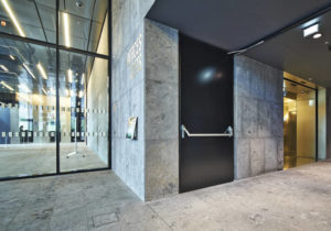 puertas de acero y acero inoxidable STS/STU